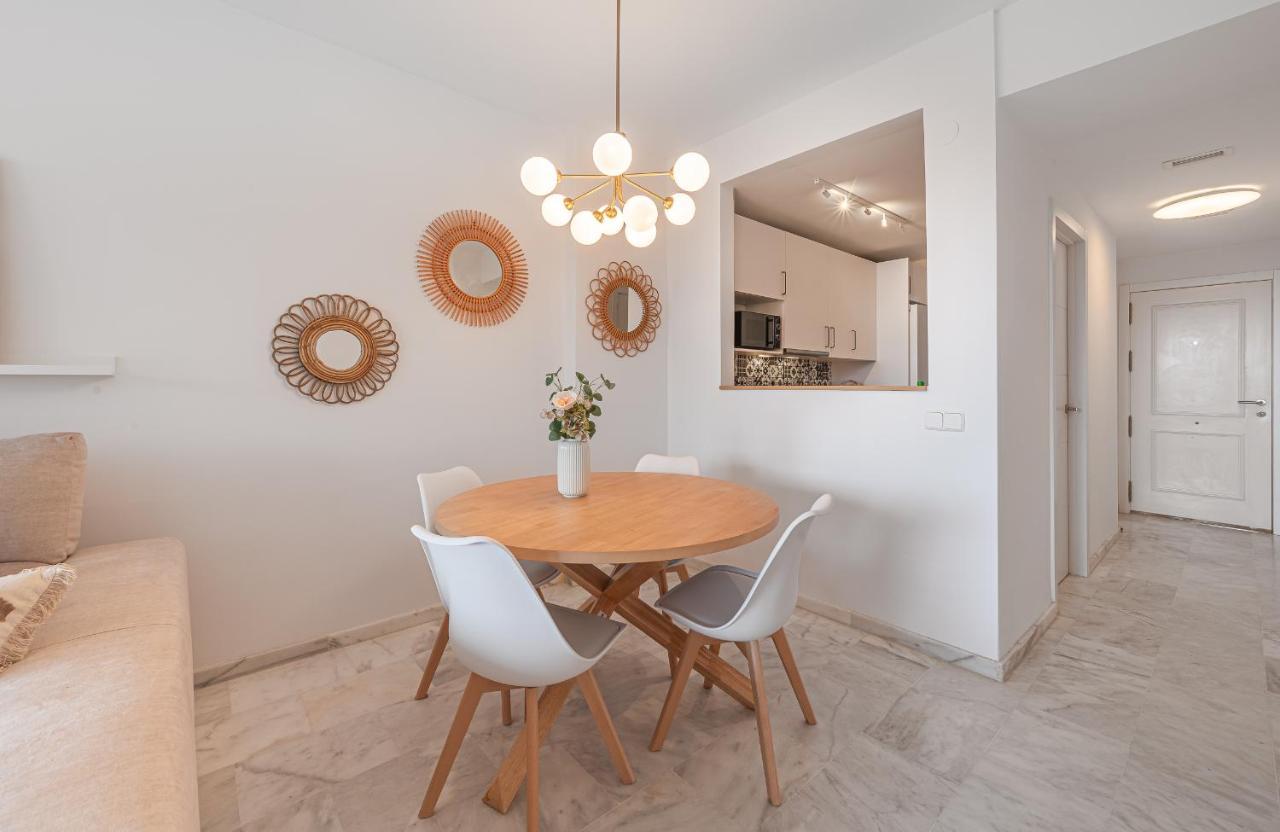 Bhost - Altos Del Majadal Apartment Фуeнхирола Екстериор снимка