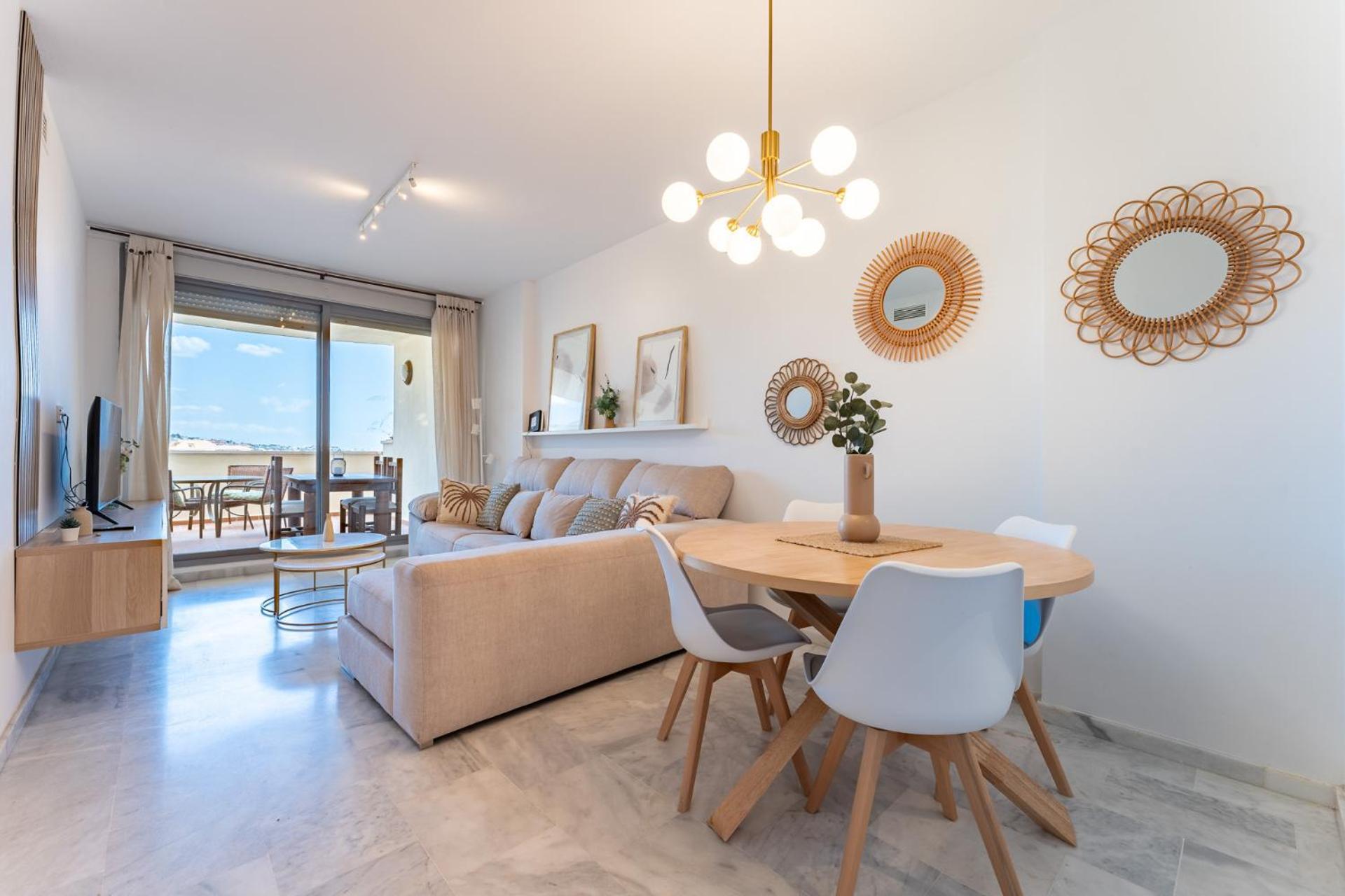 Bhost - Altos Del Majadal Apartment Фуeнхирола Екстериор снимка