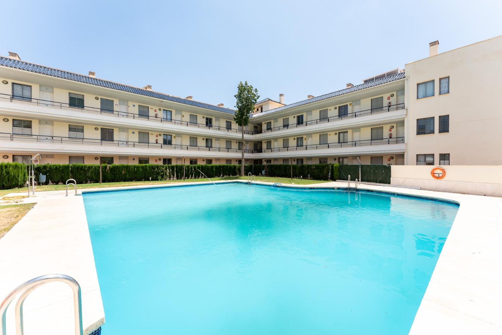 Bhost - Altos Del Majadal Apartment Фуeнхирола Екстериор снимка